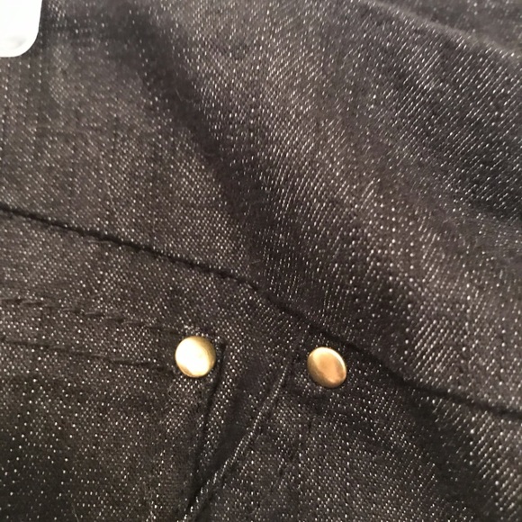 Capris - Picture 3 of 4